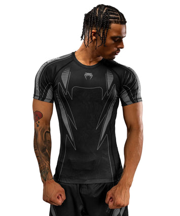 Venum Amazonia Reborn Short Sleeve Rashguard Zwart/Grijs