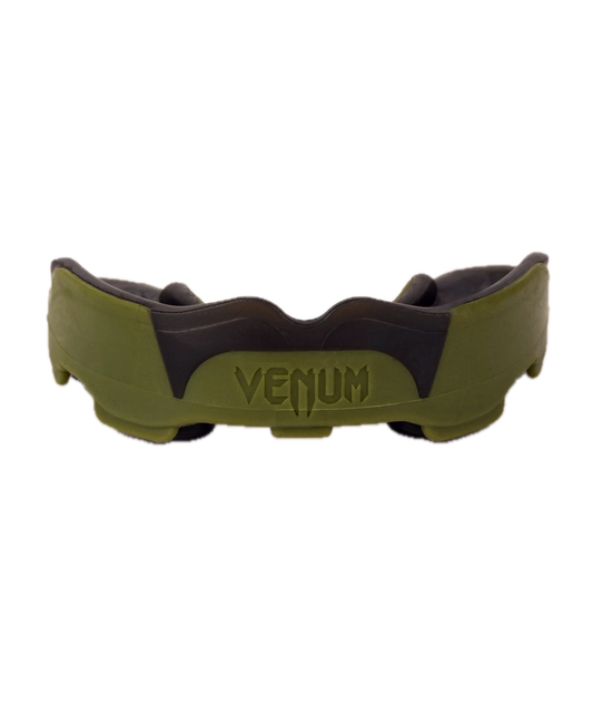 Bitje Venum Predator Army-Zwart